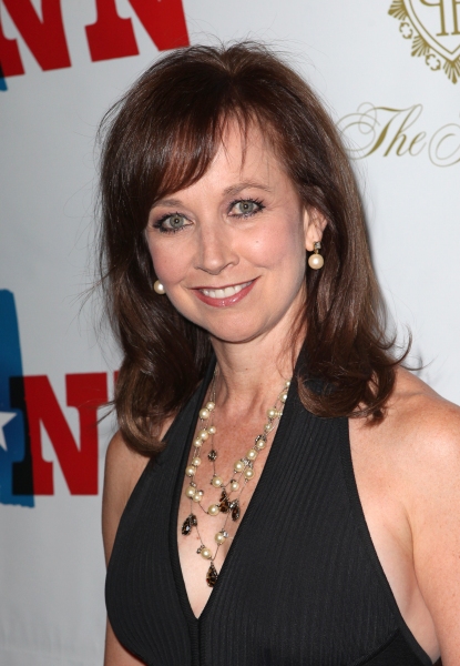 Photo Coverage: ANN's Opening Night Theatre Arrivals- Anne Hathaway & More! Image