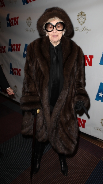 Photo Coverage: ANN's Opening Night Theatre Arrivals- Anne Hathaway & More! Image