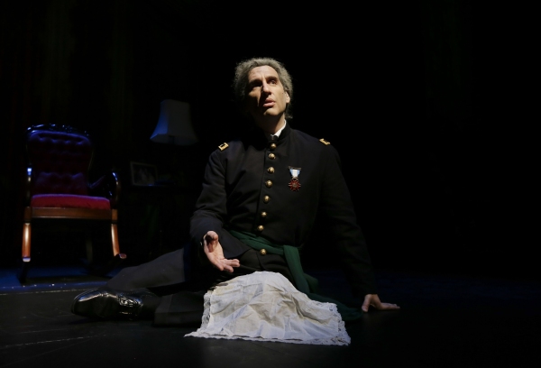 Photo Flash: First Look at Hershey Felder's AN AMERICAN STORY at Royal George Theatre 