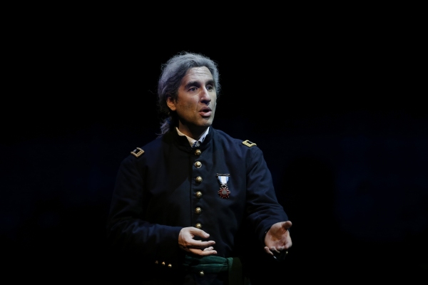 Photo Flash: First Look at Hershey Felder's AN AMERICAN STORY at Royal George Theatre Image