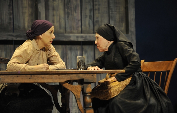 Photo Flash: First Look at FIDDLER ON THE ROOF at Aurora's Paramount Theatre Image