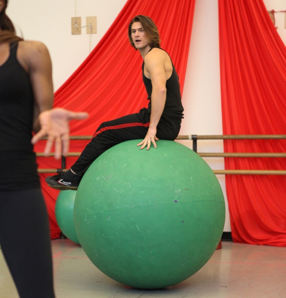 Photo Coverage: Inside PIPPIN's Press Rehearsal - Patina Miller, Matthew James Thomas and More Strut Their Stuff! Image