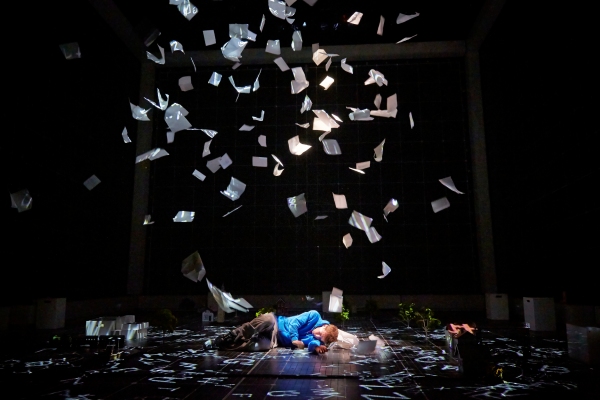 Photo Flash: First Look at THE CURIOUS INCIDENT OF THE DOG IN THE NIGHT-TIME in the West End! Image