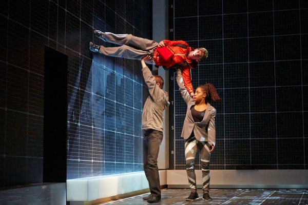Photo Flash: First Look at THE CURIOUS INCIDENT OF THE DOG IN THE NIGHT-TIME in the West End! Image