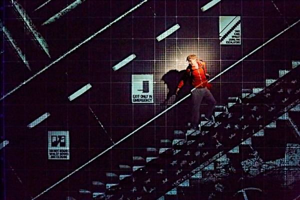 Photo Flash: First Look at THE CURIOUS INCIDENT OF THE DOG IN THE NIGHT-TIME in the West End! Image