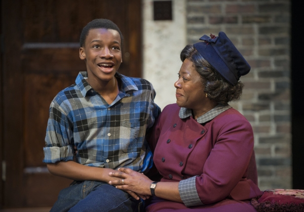 Photo Flash: First Look at Milwaukee Rep's A RAISIN IN THE SUN Image