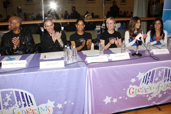 Photo Flash: Mindless Behavior, Tony Vincent, and More at Radio City's Garden of Dreams Talent Show Rehearsals 