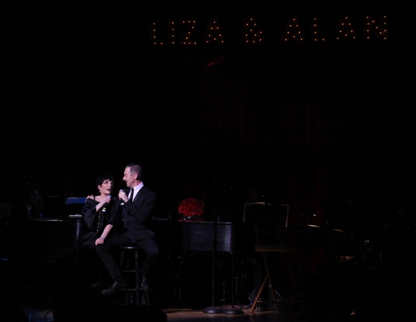 Liza Minnelli and Alan Cumming Photo