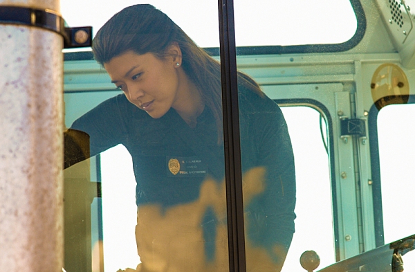 Photo Flash: First Look - HAWAII FIVE-0's 'Hoa Pili (Close Friend),' Airing 3/25 Image
