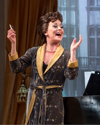 Photo Flash: First Look at Tracie Bennett, Michael Cumpsty and More in END OF RAINBOW Image