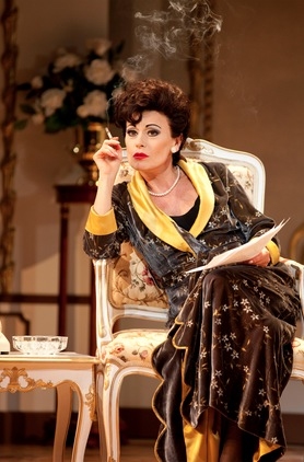 Photo Flash: First Look at Tracie Bennett, Michael Cumpsty and More in END OF RAINBOW Image