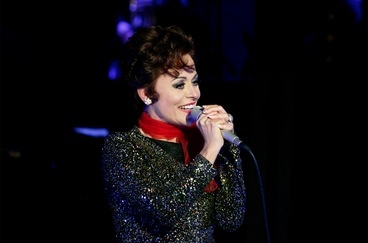 Photo Flash: First Look at Tracie Bennett, Michael Cumpsty and More in END OF RAINBOW Image
