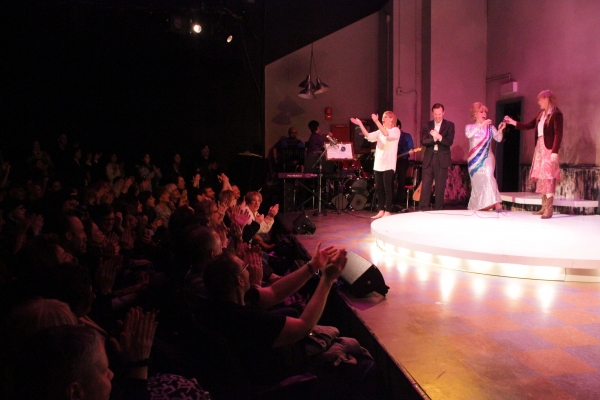 Photo Flash: Lisa Lampanelli Sings Along with FOREVER DUSTY! Image