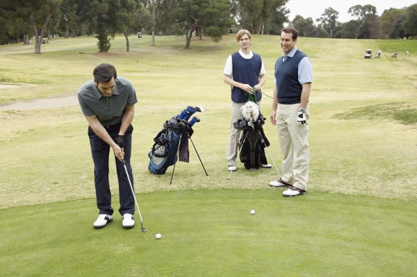 Photo Flash: First Look - MODERN FAMILY's 'Flip Flop,' Airing 4/10 Image