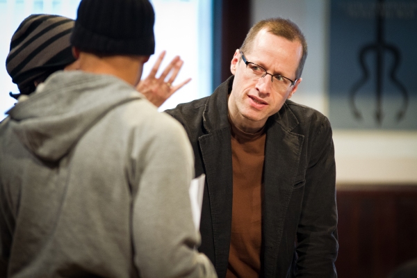 Photo Flash: In Rehearsal with Steppenwolf Theatre's HEAD OF PASSES World Premiere Image