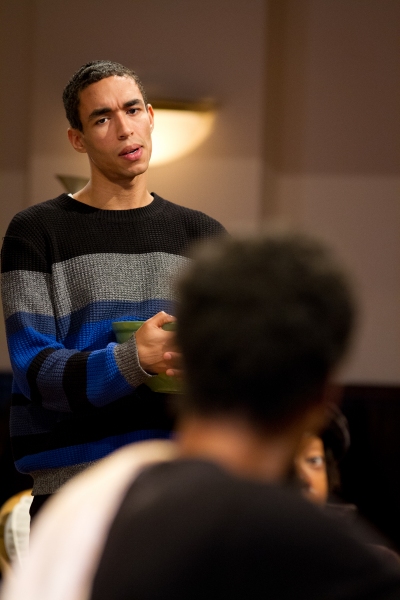 Photo Flash: In Rehearsal with Steppenwolf Theatre's HEAD OF PASSES World Premiere Image
