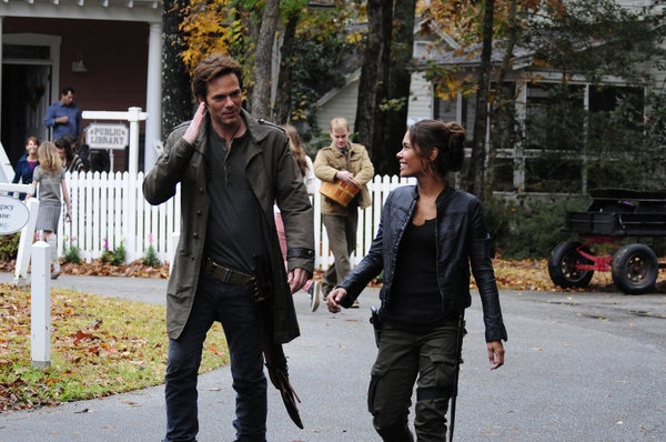 Photo Flash: First Look - REVOLUTION's 'Ghosts,' Airing 4/1 