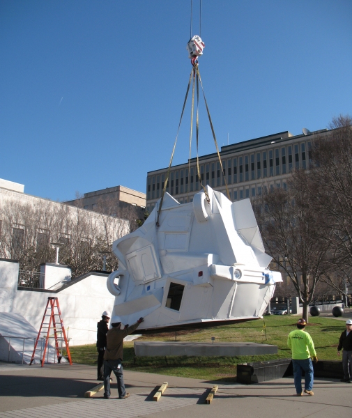 Photo Flash: INVETERATE COMPOSITION FOR CLARE Sculpture Installed at Nashville's Frist Center Image