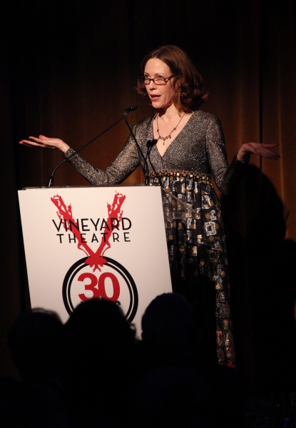 Photo Coverage: Judy Kuhn, Mandy Gonzalez & More Perform at Vineyard Theatre's 30th Gala- Part One Image