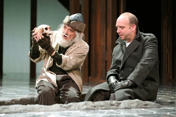 Photo Flash: First Look at Paul Giamatti and More in Yale Rep's HAMLET Image