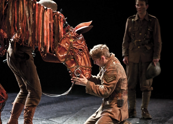 Photo Flash: First Look at New Production Shots of National Theatre's WAR HORSE Image