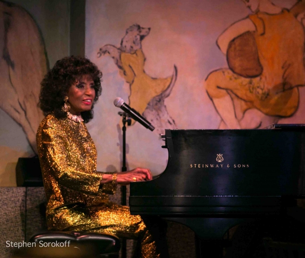 Photo Coverage: Cafe Carlyle Late Night Welcomes Jo Thompson's SLENDER, TENDER AND TALL  Image