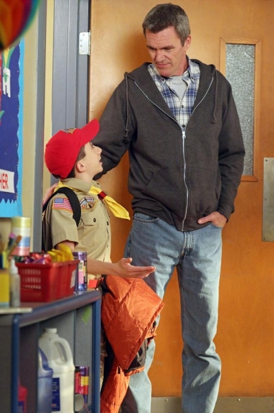 Photo Flash: First Look - THE MIDDLE's 'Dollar Days,' Airing 4/10 Image