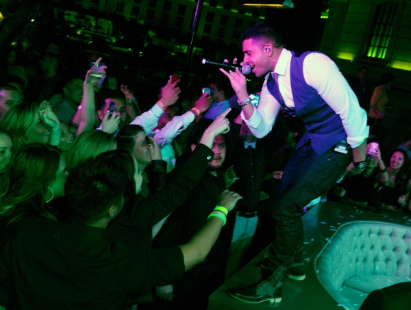 Photo Flash: Jay Sean Helps Chateau Nightclub & Gardens Celebrate Anniversary Image