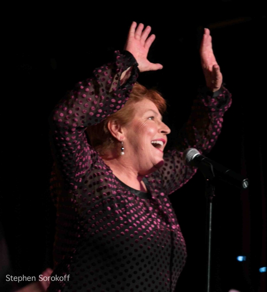 Photo Coverage: Helen Reddy Performs at B.B. King Blues Club Image