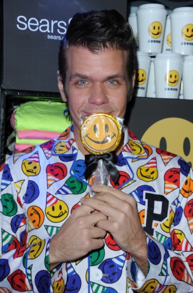 Photo Coverage: Perez Hilton Sports Joe Boxers PJ's for Birthday Image