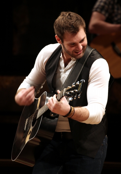 Photo Coverage: ONCE Welcomes Ben Hope to the Cast! Image
