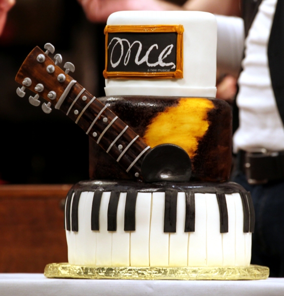 Photo Coverage: ONCE Welcomes Ben Hope to the Cast! Image