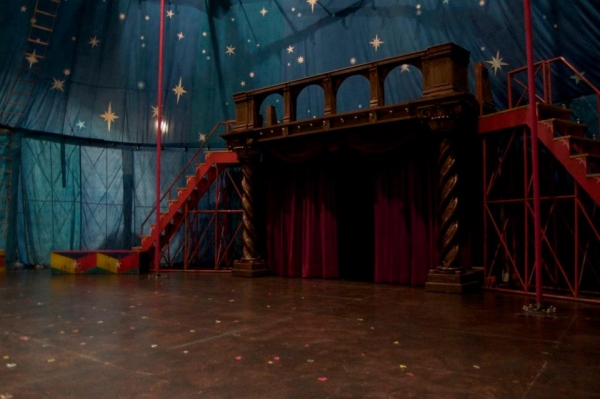 Photo Flash: Backstage with the Cast of PIPPIN for First Preview! Image
