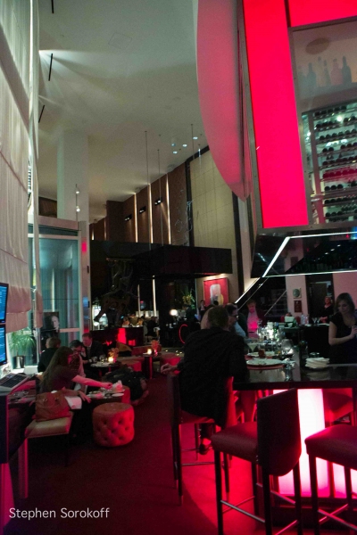 Photo Coverage: Le Cirque Launches MUSICAL MONDAYS with Lonnie Youngblood Trio Image