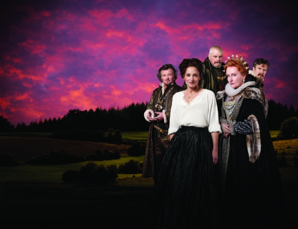 Photo Flash: First Look at Seana McKenna, Lucy Peacock & Brian Dennehy in Stratford's MARY STUART Image