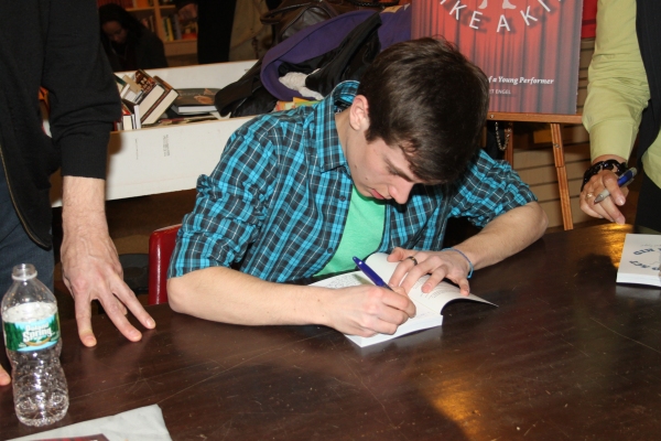 Photo Coverage: Henry Hodges Signs HOW TO ACT LIKE A KID at Drama Book Shop! 