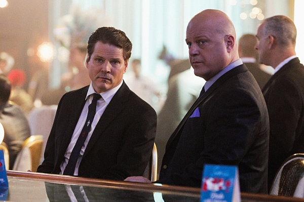 Photo Flash: First Look - VEGAS' 'Hollywood Ending,' Airing 4/12 Image