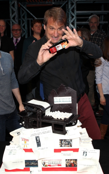 Photo Coverage: NEWSIES Celebrates One Year on Broadway with Cast, Cake & Creatives!  Image