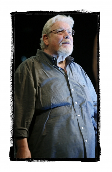 Photo Flash - Remembering Richard Griffiths Image