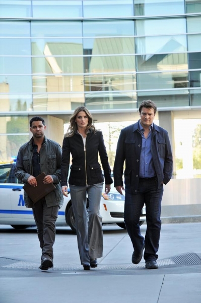 Photo Flash: CASTLE's 'The Fast and the Furriest,' Airing 4/15 Image