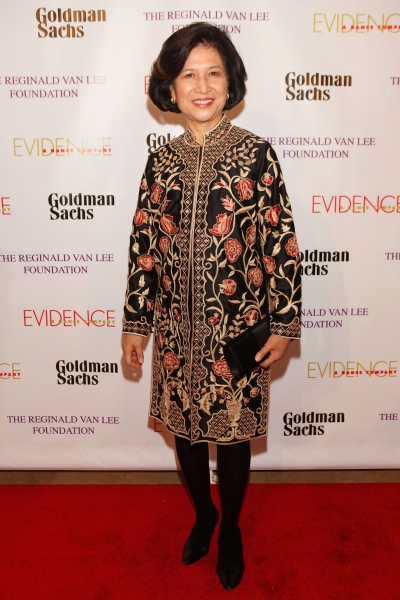 Photo Flash: Lynn Whitfield, Ronald K. Brown and More at EVIDENCE, A DANCE COMPANY's Torch Ball Image