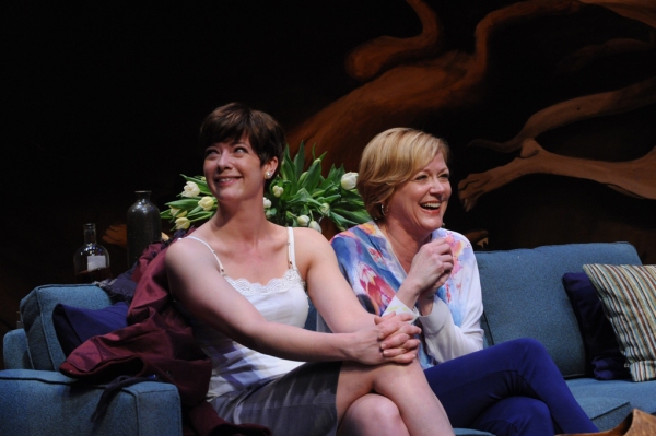 Photo Flash: First Look at Tim Getman, Deborah Hazlett and More in GOD OF CARNAGE Image