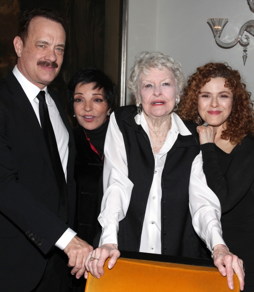 Photo Coverage: The Stars Come Out for Elaine Stritch's Farewell Cabaret - Movin' Over and Out Photo Coverage: The Stars Come Out for Elaine Stritch's Farewell Cabaret - Movin' Over and Out Image