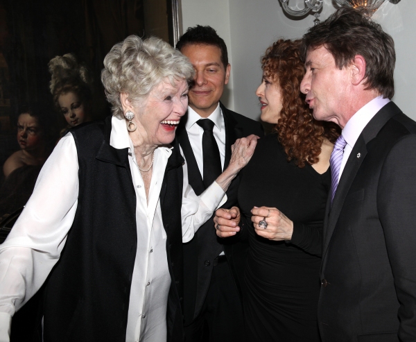 Photo Coverage: The Stars Come Out for Elaine Stritch's Farewell Cabaret - Movin' Over and Out Photo Coverage: The Stars Come Out for Elaine Stritch's Farewell Cabaret - Movin' Over and Out Image