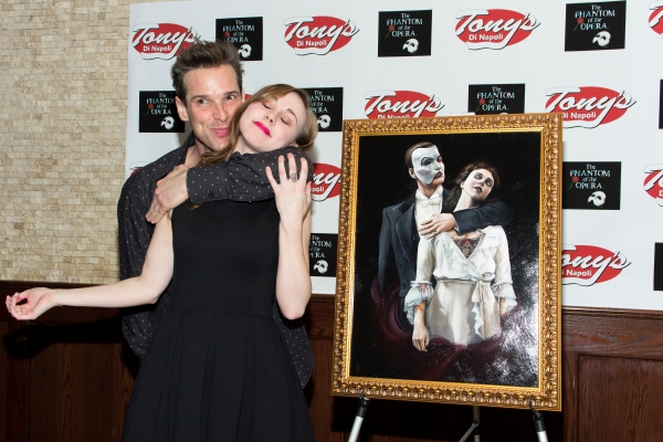 Photo Coverage: THE PHANTOM OF THE OPERA Cast Unveils Portrait at Tony's di Napoli Image