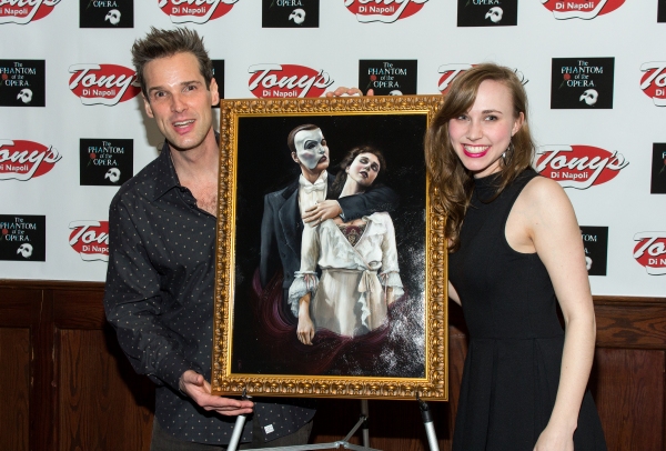 Photo Coverage: THE PHANTOM OF THE OPERA Cast Unveils Portrait at Tony's di Napoli Image