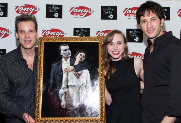 Photo Coverage: THE PHANTOM OF THE OPERA Cast Unveils Portrait at Tony's di Napoli Image