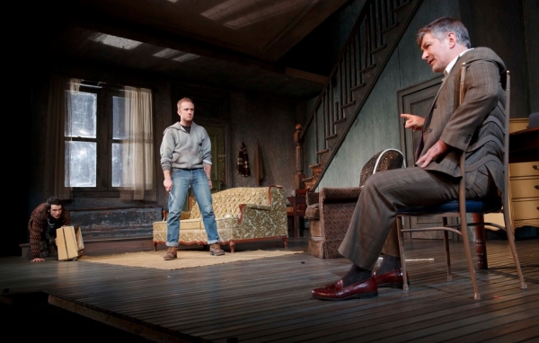 Photo Flash: ORPHANS, Starring Alec Baldwin and More, Opens on Broadway Tonight! Image