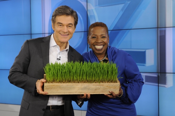 Photo Flash: Sneak Peek - Iyanla Vanzant Visits THE DR OZ SHOW Today Image