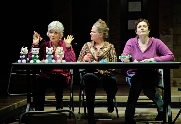 Photo Flash: First Look at Laura Gordon, Malkia Stampley and More in Forward Theater's GOOD PEOPLE Image